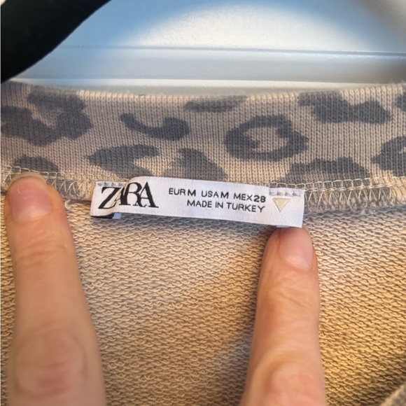 Zara Washed Effect Animal Leopard Print Sweatshirt Medium - Picture 2 of 3